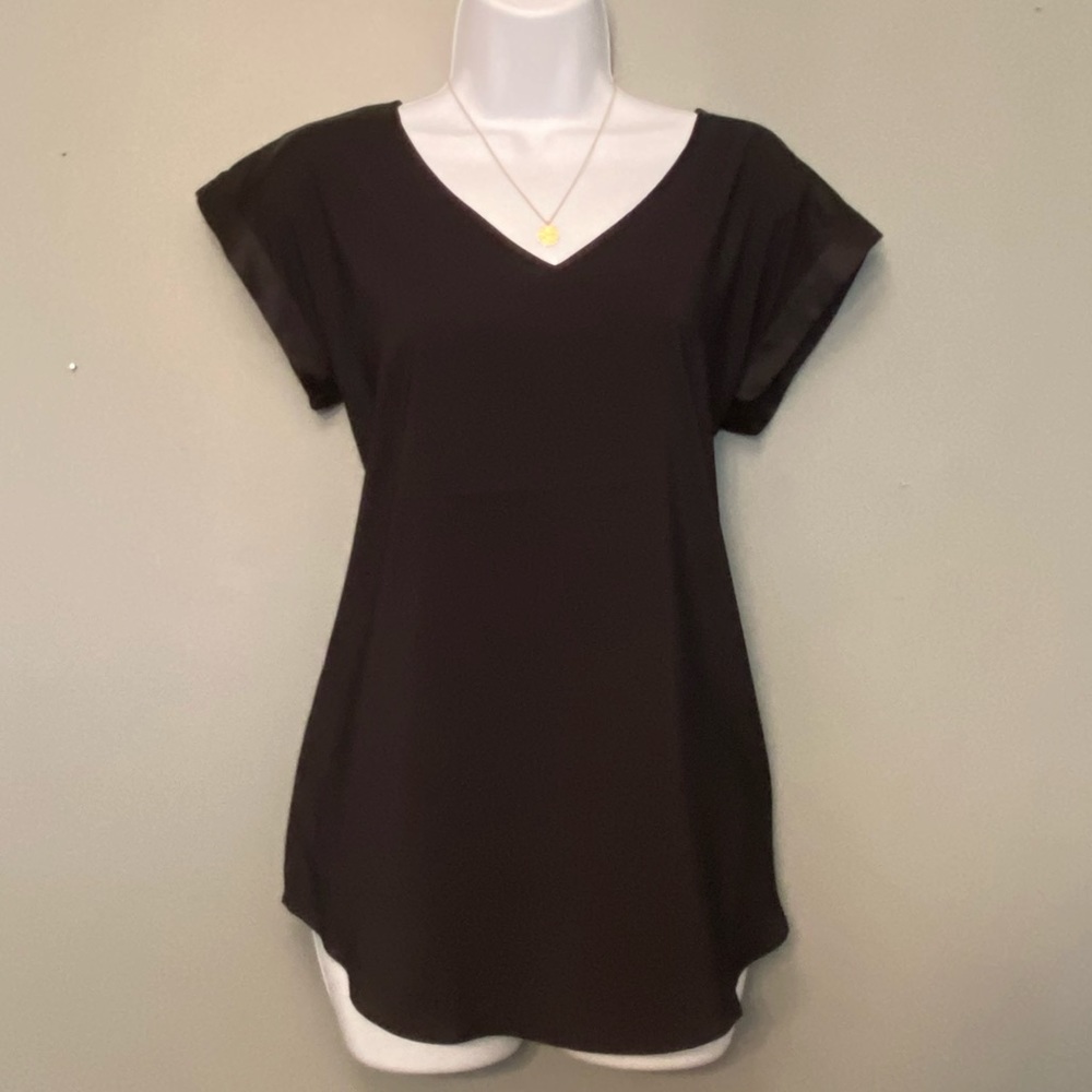 Express Black Top size M, NWT